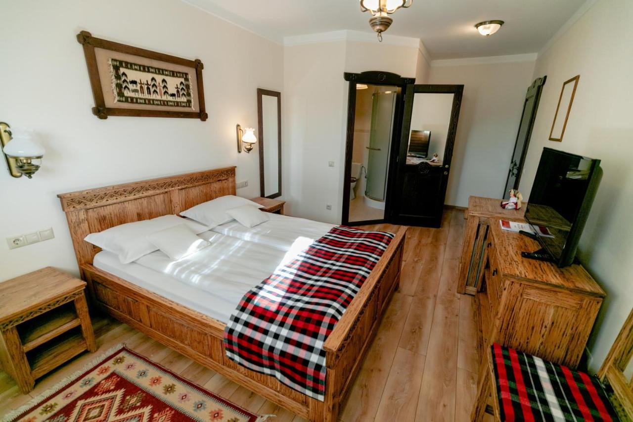 Hotel Glodeanca Extérieur photo