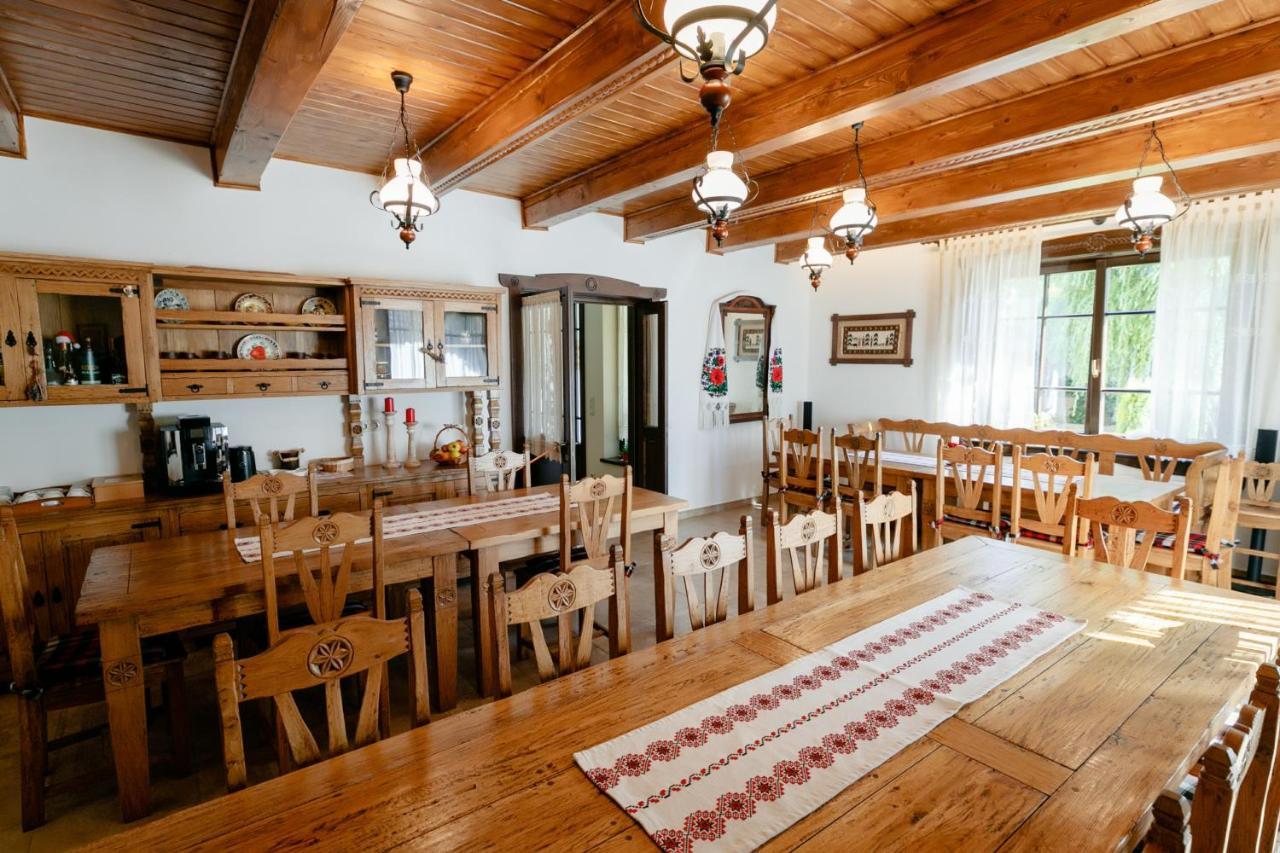 Hotel Glodeanca Extérieur photo