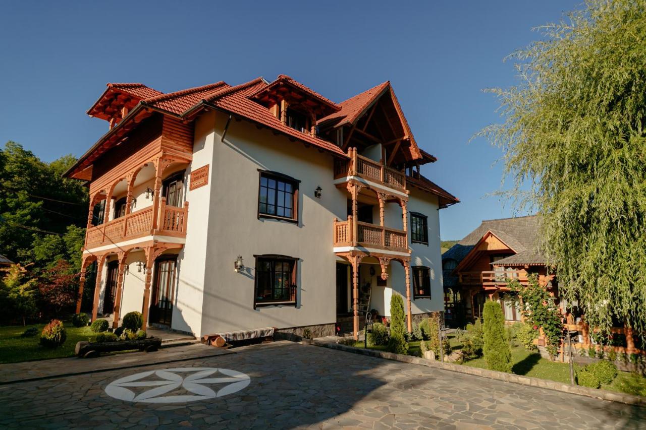Hotel Glodeanca Extérieur photo