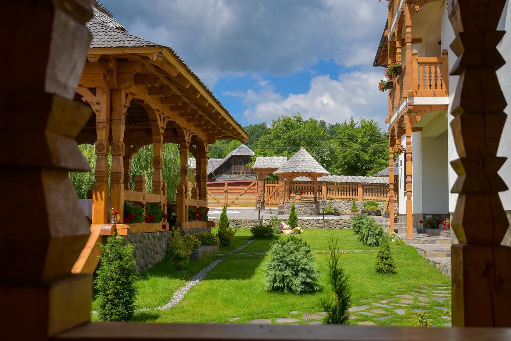 Hotel Glodeanca Extérieur photo